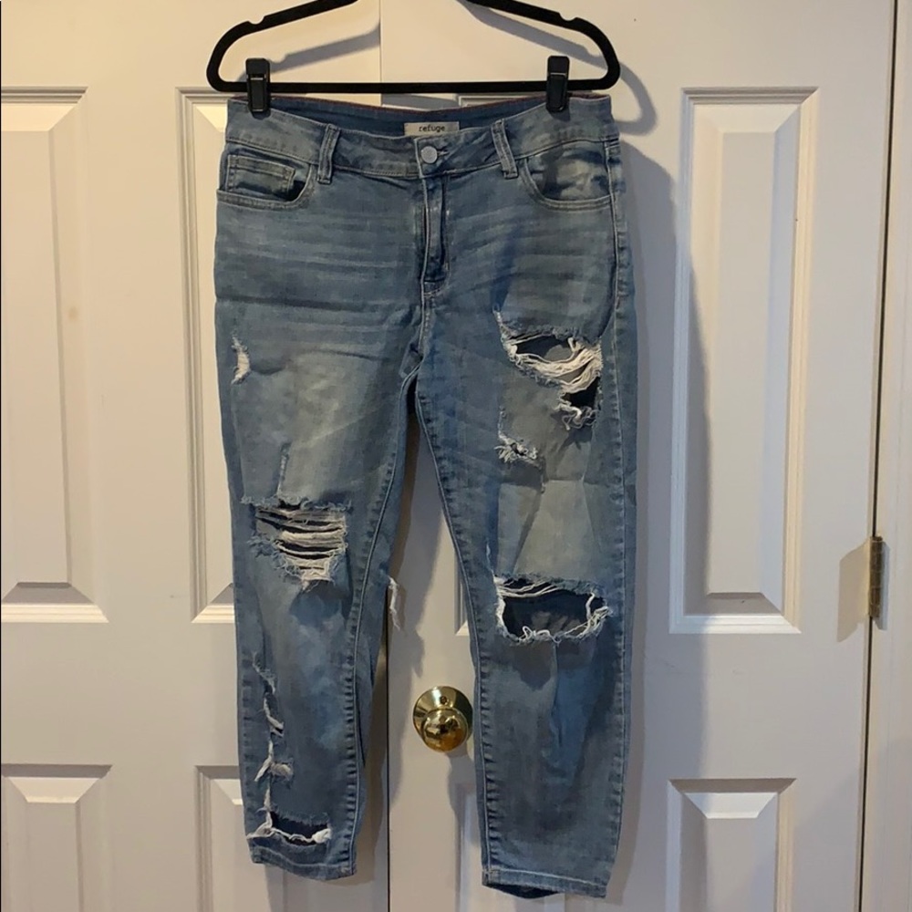 Destroyed Boyfriend Jeans